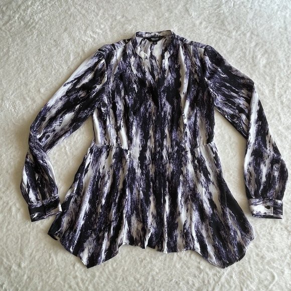 Simply Vera Wang Tie Dye Abstract Print Blouse Womens S Purple Handkerchief Hem - Picture 5 of 12